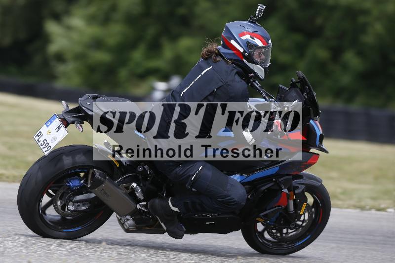 /20 27.05.2025 FREERIDE Training ADR/Gruppe B/90